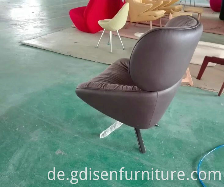 Modernes Design komfortabler Wohnzimmer Tabano Sessel Schwenkstuhl in Leder